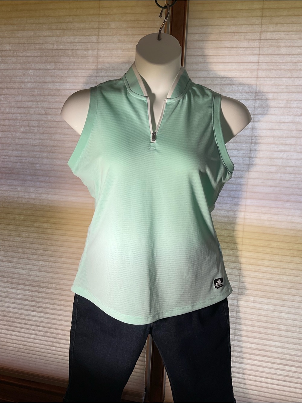 Adidas Women’s Large Sleeveless Golf Polo Top 1/4 Zip GUC - Picture 4 of 10